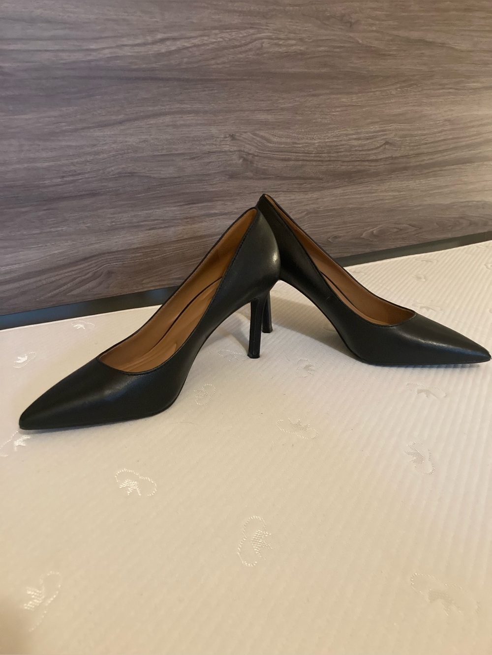 Jessica Simpson Black Pointed Toe Stiletto Pumps size 8M